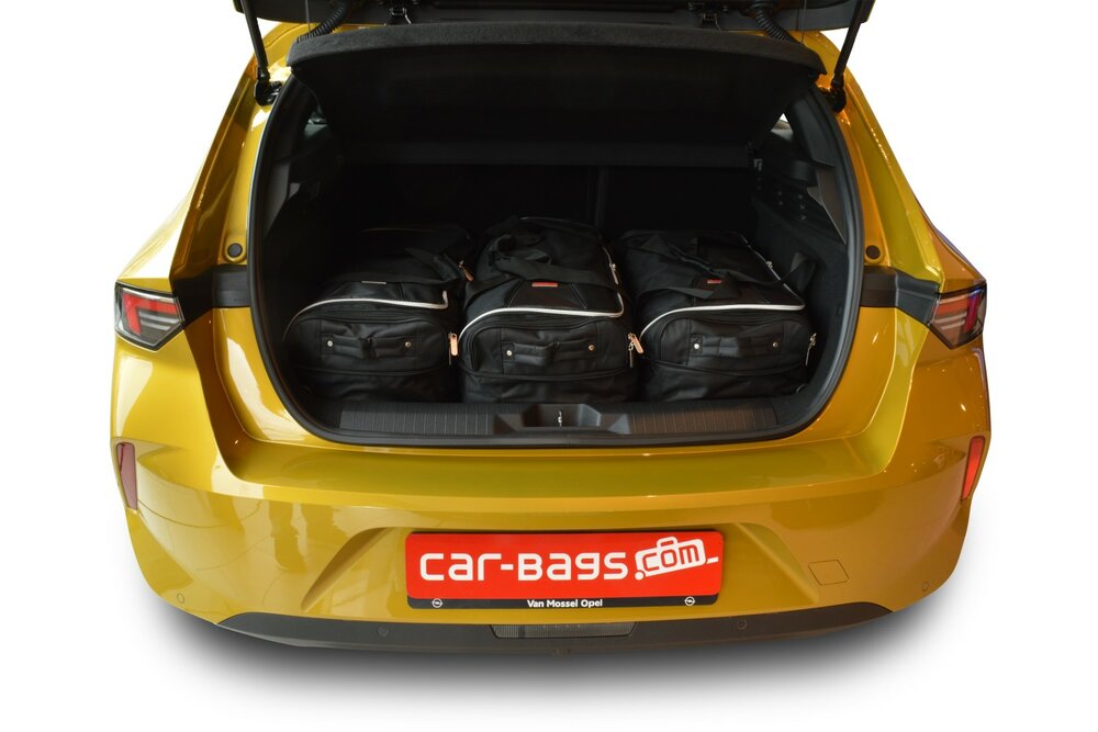 Carbags Reisetaschenset Opel Astra L 5-t&uuml;rig Flie&szlig;heck ab 2021