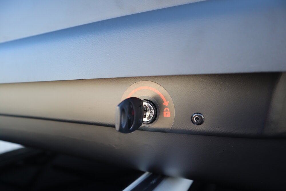 Dachbox PerfectFit 400 Liter + Dachtr&auml;ger Peugeot 108 5 T&uuml;rer Flie&szlig;heck ab 2014