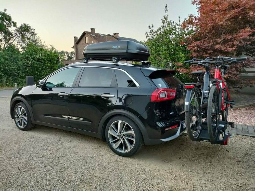 PerfectFit Dachbox 400 Liter + PerfectFit Dachtr&auml;ger Skoda Octavia ab 2020