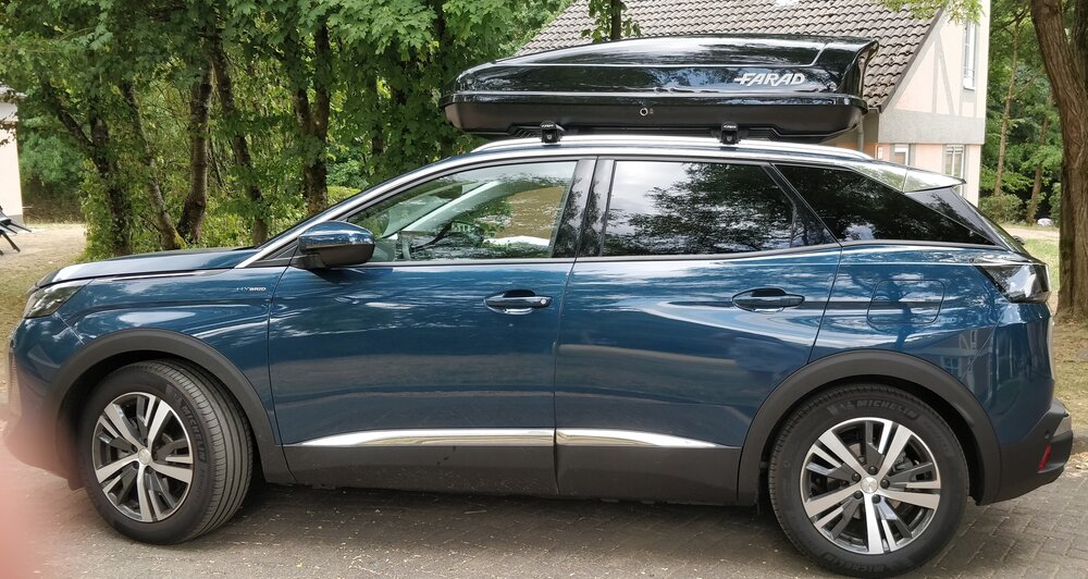 Farad Dachbox Koral N20 480 Liter - Hochglanz Schwarz
