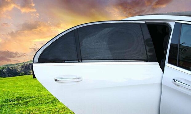 Auto-Sonnenschutz -  Markisen f&uuml;r die Heckt&uuml;ren passen 100% undurchsichtig