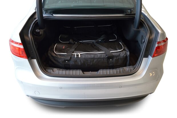 Carbags Reisetaschenset Jaguar XF (X260) 4-t&uuml;rig Limousine ab 2015