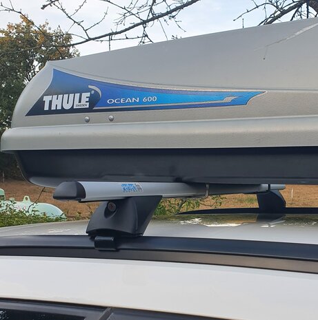 Dachtr&auml;ger Volvo XC90 ab 2015 f&uuml;r Geschlossene aufliegende Dachreling