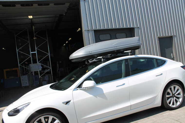 Dachtr&auml;gers Farad Tesla Model 3 ab 2017