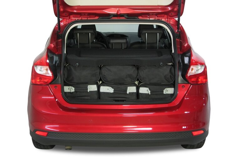 Carbags Reisetaschenset Ford Focus III 5-t&uuml;rig Flie&szlig;heck 2010 - 2018