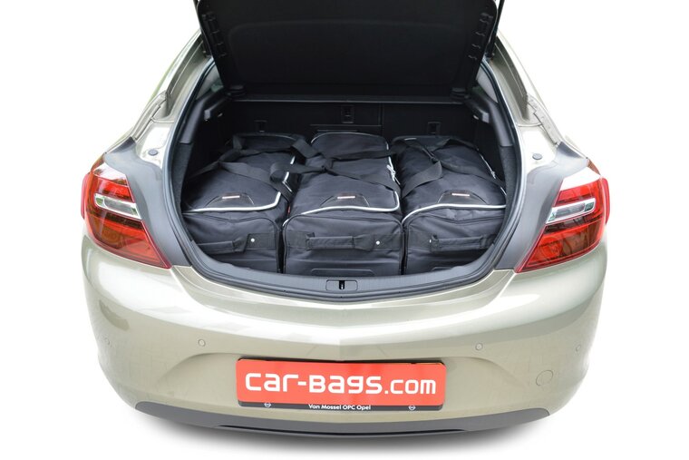 Carbags Reisetaschenset Opel Insignia A 5-t&uuml;rig Flie&szlig;heck 2008 - 2017