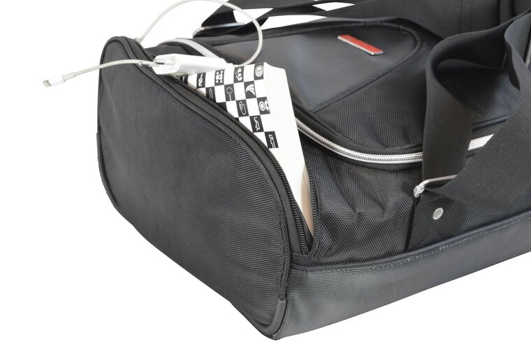 Carbags Reisetaschenset Cupra Born 5-t&uuml;rig Flie&szlig;heck ab 2021