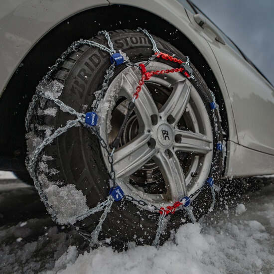 Schneeketten Pewag Nordic Star 9mm Toyota Camry ab 2019 f&uuml;r Ihre Reifengr&ouml;&szlig;e 225/40R18