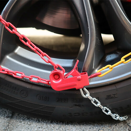 PerfectFit Schneeketten 9mm Lynk &amp; Co 01 ab 2016 f&uuml;r Ihre Reifengr&ouml;&szlig;e 235/45R20