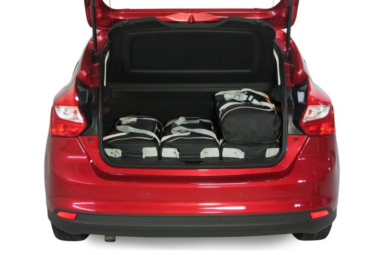 Carbags Reisetaschenset Ford Focus III 2010-2018 5-T&uuml;rer Schr&auml;gheck