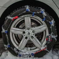 Pewag Servo Schneeketten 9mm Ssangyong XLV ab 2016 f&uuml;r Ihre Reifengr&ouml;&szlig;e 205/60R16